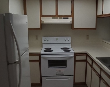 2135 Crystal Drive - Photo Thumbnail 13
