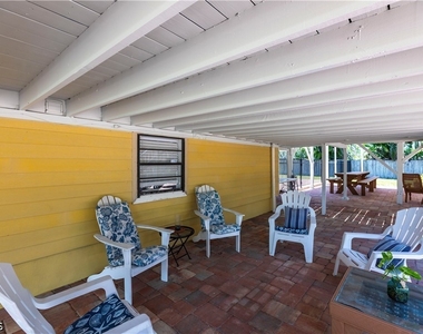 15410 Allen Way - Photo Thumbnail 6