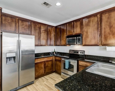 3001 Murworth Drive - Photo Thumbnail 6