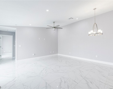 17334 Birchwood Lane - Photo Thumbnail 19