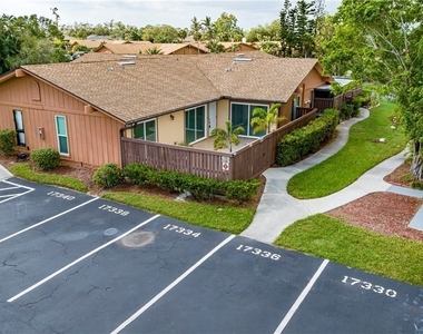 17334 Birchwood Lane - Photo Thumbnail 8