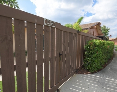 17334 Birchwood Lane - Photo Thumbnail 28