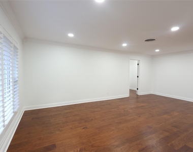 4839 Mcdermed Drive - Photo Thumbnail 2