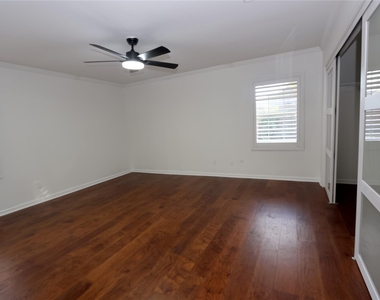 4839 Mcdermed Drive - Photo Thumbnail 13