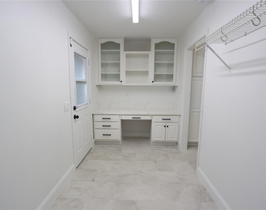 4839 Mcdermed Drive - Photo Thumbnail 18