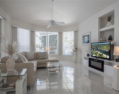 4412 Sw 26th Avenue - Photo Thumbnail 10