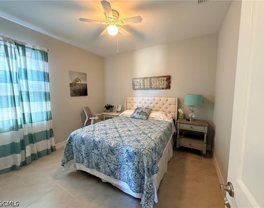 3920 King Edwards Street - Photo Thumbnail 8