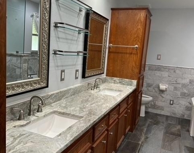 4503 Patterson Lane - Photo Thumbnail 14