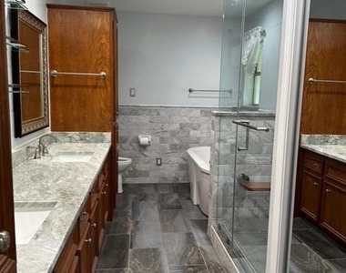 4503 Patterson Lane - Photo Thumbnail 16