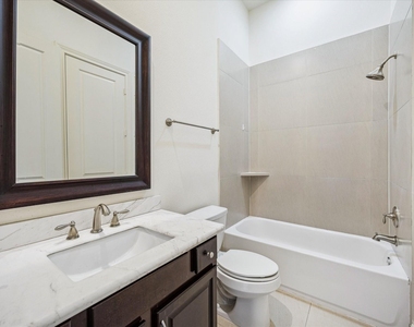 1407 Knox Street - Photo Thumbnail 18