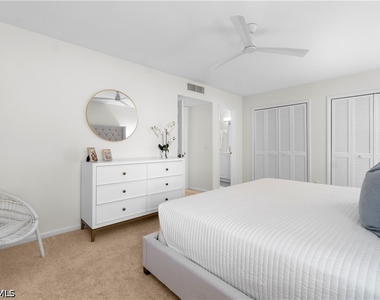 290 4th Street S - Photo Thumbnail 10