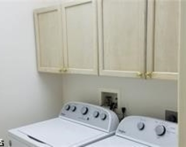 3431 Pointe Creek Court - Photo Thumbnail 25