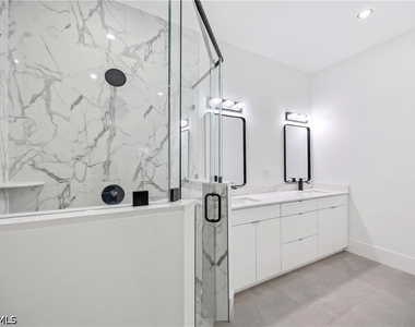 2619 23rd Street W - Photo Thumbnail 18