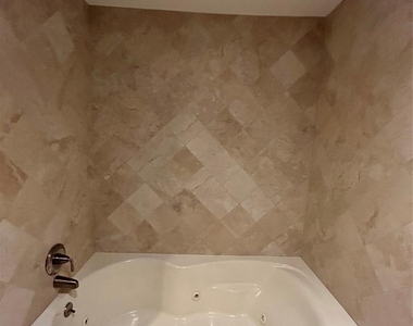220 Butternut - Photo Thumbnail 15