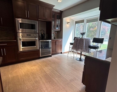 220 Butternut - Photo Thumbnail 9
