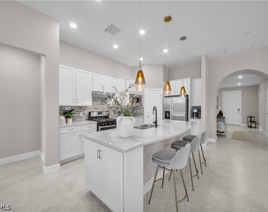 19649 Aqua View Lane - Photo Thumbnail 6