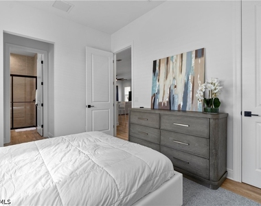 551 97th Avenue N - Photo Thumbnail 16