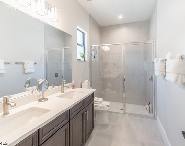 822 105th Avenue N - Photo Thumbnail 13