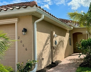 2066 Tamarron Lane - Photo Thumbnail 3