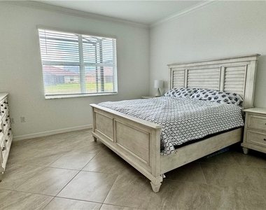 2066 Tamarron Lane - Photo Thumbnail 11