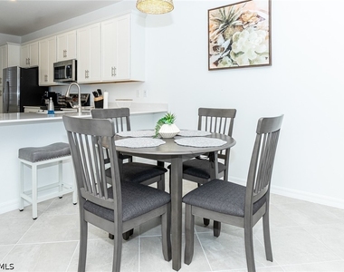 5583 Double Eagle Circle - Photo Thumbnail 4
