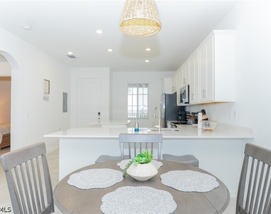 5583 Double Eagle Circle - Photo Thumbnail 3