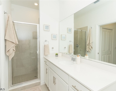5583 Double Eagle Circle - Photo Thumbnail 8