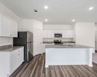 15347 Abella Drive - Photo Thumbnail 17