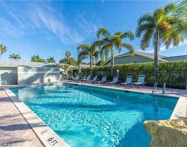 1704 Royal Circle - Photo Thumbnail 30