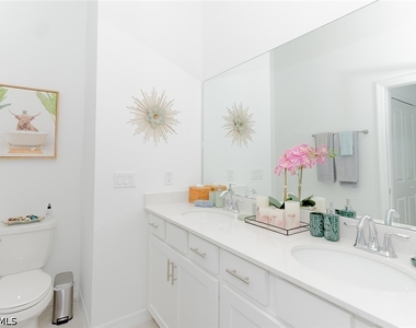 5427 Double Eagle Drive - Photo Thumbnail 21