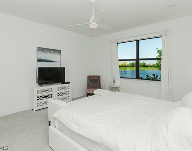 5939 Gala Drive - Photo Thumbnail 18