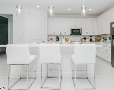 5939 Gala Drive - Photo Thumbnail 5