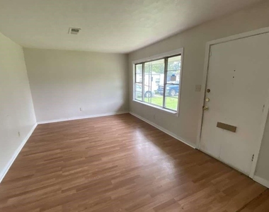 5715 Belmark Street - Photo Thumbnail 2