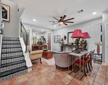 2100 Commonwealth Street - Photo Thumbnail 1