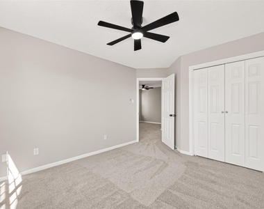 4906 Pleasure Lake Lane - Photo Thumbnail 41