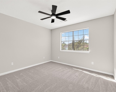 4906 Pleasure Lake Lane - Photo Thumbnail 39