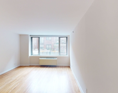 120 W. 21st - Photo Thumbnail 3
