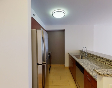 120 W. 21st - Photo Thumbnail 2