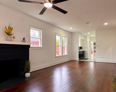 1569 Elliott Street - Photo Thumbnail 1