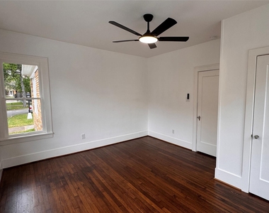 1569 Elliott Street - Photo Thumbnail 11
