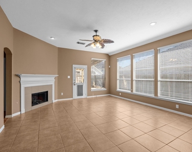 7206 Hollow Field Lane - Photo Thumbnail 9