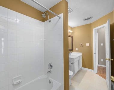 7206 Hollow Field Lane - Photo Thumbnail 19