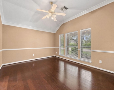 7206 Hollow Field Lane - Photo Thumbnail 2