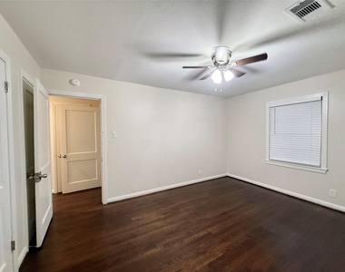 1232 San Felipe Street - Photo Thumbnail 8