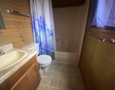 24605 Pools Creek E - Photo Thumbnail 20