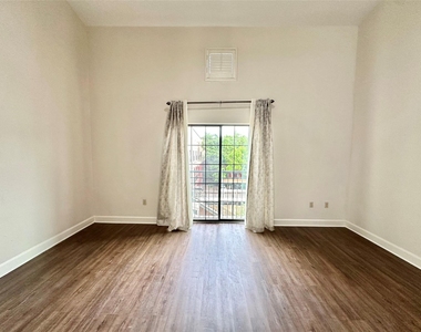1602 Elgin Street - Photo Thumbnail 18