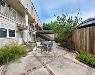 1602 Elgin Street - Photo Thumbnail 1