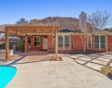 20510 Pioneer Bend Court - Photo Thumbnail 6