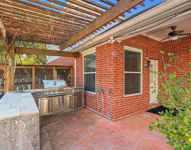 20510 Pioneer Bend Court - Photo Thumbnail 7