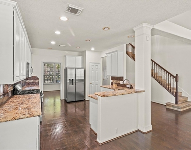 20510 Pioneer Bend Court - Photo Thumbnail 18